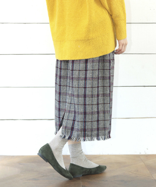 SESTO（セスト）の「オーバーチェックフリンジタイトスカート（スカート・レディース・ホワイト/レッド/カーキ・M）」の4枚目の写真