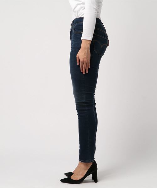 Levi's(リーバイス)の「【Levi's】「Shaping」312 シェイピングWARM スリムフィット(デニムパンツ・レディース・ダークインディゴブルー・24inch/25inch/26inch/27inch)」の2枚目の写真