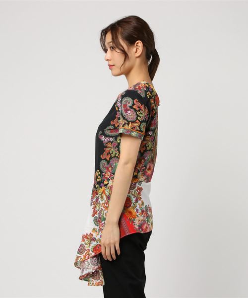 Desigual(デシグアル)の「インド アシンメトリー ブラウス TATIANA(Tシャツ/カットソー・レディース・オレンジ・2L/SS/S/M/L)」の2枚目の写真