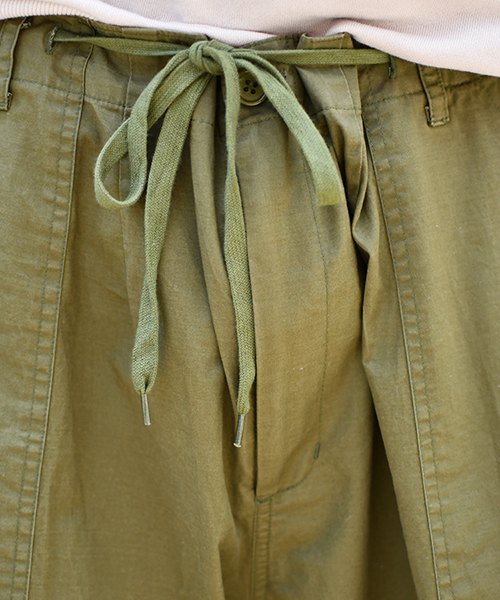 kutir（クティール）の「変形カーゴパンツ（カーゴパンツ・メンズ・ベージュ/オフホワイト/カーキ/サックスブルー/ブラック・SMALL/MEDIUM/LARGE）」の21枚目の写真