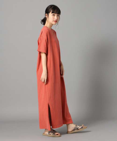 LOWRYS FARM（ローリーズファーム）の「ピグメントＴシャツワンピ　833199（ワンピース・レディース・アイボリー/ブラック/ブルー/レッド・FREE）」の4枚目の写真