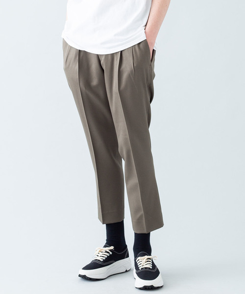 marka（マーカ）の「【marka】別注スラックス（スラックス・メンズ・ネイビー/グレイッシュベージュ・1/2）」の2枚目の写真