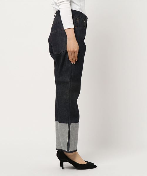 SLOBE IENA（スローブイエナ）の「TRADITIONAL WEATHERWEAR BI COLOR デニムパンツ（デニムパンツ・レディース・ネイビー・FREE）」の2枚目の写真