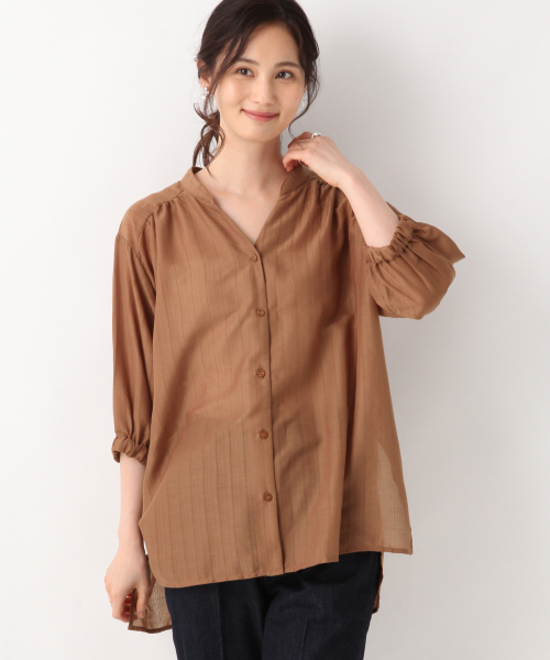 GLOBAL WORK（グローバルワーク）の「スキッパースリットチュニック/840721（シャツ/ブラウス・レディース・ホワイト/ライトグリーン/オレンジ系その他/ライトベージュ・FREE）」の4枚目の写真