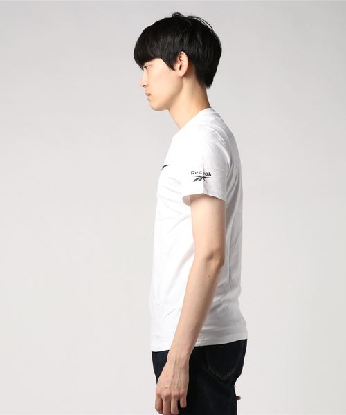 Reebok(リーボック)の「ショートスリーブ Tシャツ / SS TEE(Tシャツ/カットソー・メンズ・ホワイト/ブラック・LARGE/XXX-LARGE/XXXX-LARGE/X-LARGE/XX-LARGE/SMALL/MEDIUM)」の3枚目の写真