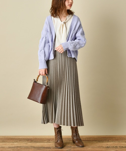 natural couture(ナチュラルクチュール)の「マットモールヤーンケーブルカーディガン(カーディガン/ボレロ・レディース・ベージュ/アイボリー/ミント/モカ/ラベンダー・FREE)」の20枚目の写真