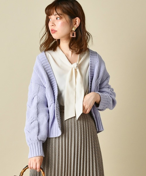 natural couture(ナチュラルクチュール)の「マットモールヤーンケーブルカーディガン(カーディガン/ボレロ・レディース・ベージュ/アイボリー/ミント/モカ/ラベンダー・FREE)」の22枚目の写真
