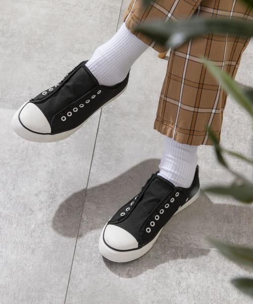 coen（コーエン）の「キャンバススリッポンスニーカー20SS(MENS)（スニーカー・メンズ・ベージュ/ホワイト/ブラック・MEDIUM/LARGE/SMALL）」の10枚目の写真