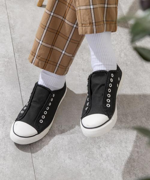 coen（コーエン）の「キャンバススリッポンスニーカー20SS(MENS)（スニーカー・メンズ・ベージュ/ホワイト/ブラック・MEDIUM/LARGE/SMALL）」の9枚目の写真