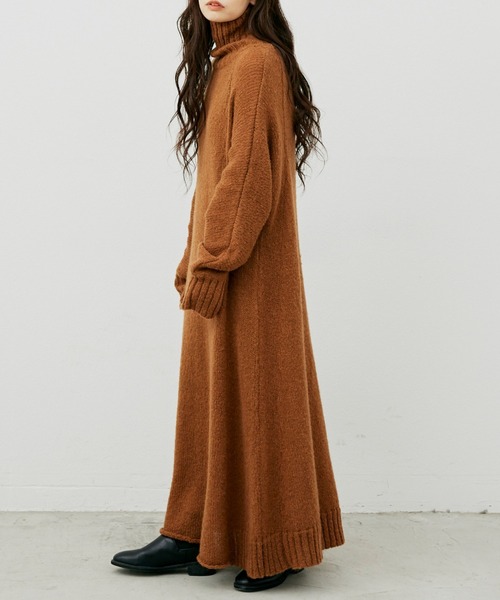 Libra Cue（リブラ キュー）の「【2020/AW】ウールブレンドロングニットワンピース（ニット/セーター・レディース・ネイビー/レッド/キャメル・FREE）」の14枚目の写真