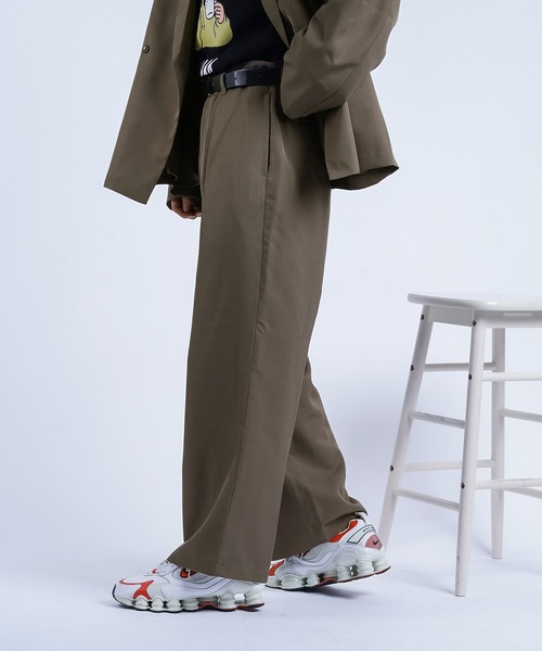 kutir(クティール)の「1タックストレートパンツ setup(その他パンツ・メンズ・チャコールグレー/ライトブルー/ブラウン・SMALL/MEDIUM/LARGE)」の3枚目の写真