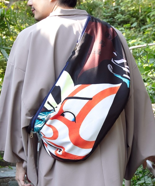 カヤ(カヤ)の「【カヤ】浮世絵たすきバッグ(ショルダーバッグ・メンズ・その他4/その他3/その他1/その他2/その他5/その他6/その他8/その他7/その他9/その他10/その他12/その他13/その他11・FREE)」の9枚目の写真