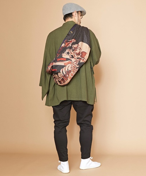 カヤ(カヤ)の「【カヤ】浮世絵たすきバッグ(ショルダーバッグ・メンズ・その他4/その他3/その他1/その他2/その他5/その他6/その他8/その他7/その他9/その他10/その他12/その他13/その他11・FREE)」の18枚目の写真