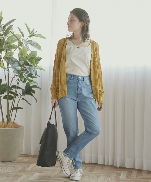 LIPSTAR（リップスター）の「透かし編みカーディガン（カーディガン/ボレロ・レディース・ブラック/ベージュ/イエロー・M）」の4枚目の写真