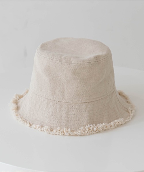 UNE MANSION(ユヌマンション)の「コットンカットオフバケットハット(ハット・レディース・ブラック/ベージュ/ホワイト・ONE SIZE)」の12枚目の写真