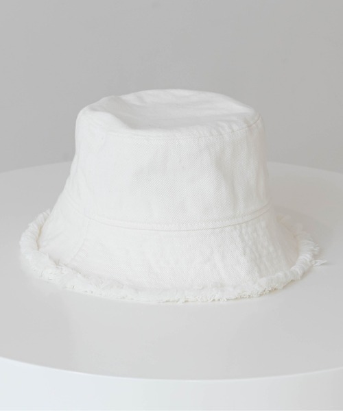 UNE MANSION(ユヌマンション)の「コットンカットオフバケットハット(ハット・レディース・ブラック/ベージュ/ホワイト・ONE SIZE)」の8枚目の写真