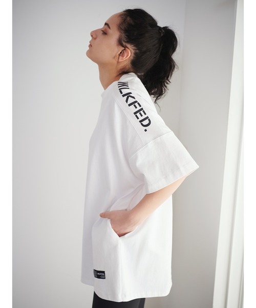 MILKFED.（ミルクフェド）の「SHOULDER LOGO TUNIC（チュニック・レディース・ベージュ/ブラック/ホワイト/ライトグレー・ONE SIZE）」の2枚目の写真