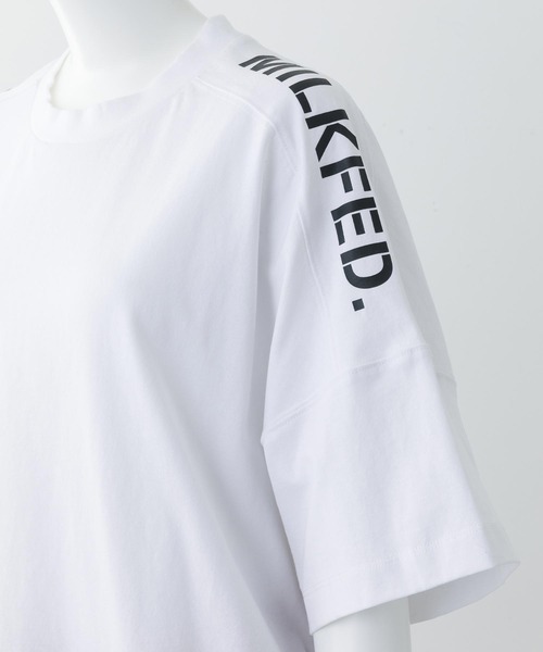 MILKFED.（ミルクフェド）の「SHOULDER LOGO TUNIC（チュニック・レディース・ベージュ/ブラック/ホワイト/ライトグレー・ONE SIZE）」の10枚目の写真