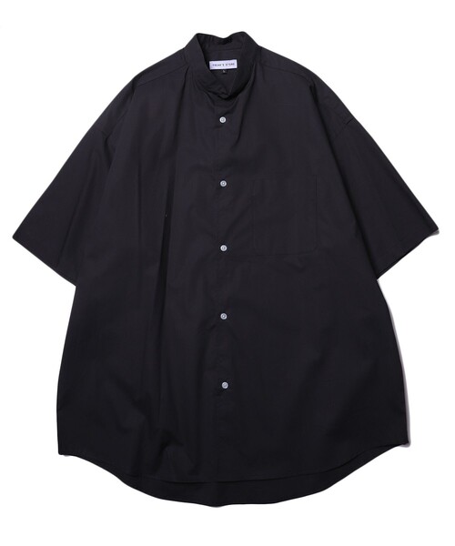 FREAK'S STORE(フリークスストア)の「WEB限定 Wide Fit ワイドフィット バンドカラー ショートスリーブシャツ/オーバーサイズ(シャツ/ブラウス・メンズ・オフホワイト/ブラック/グレイッシュベージュ/サックスブルー/ストライプ・SMALL/MEDIUM/LARGE)」の3枚目の写真