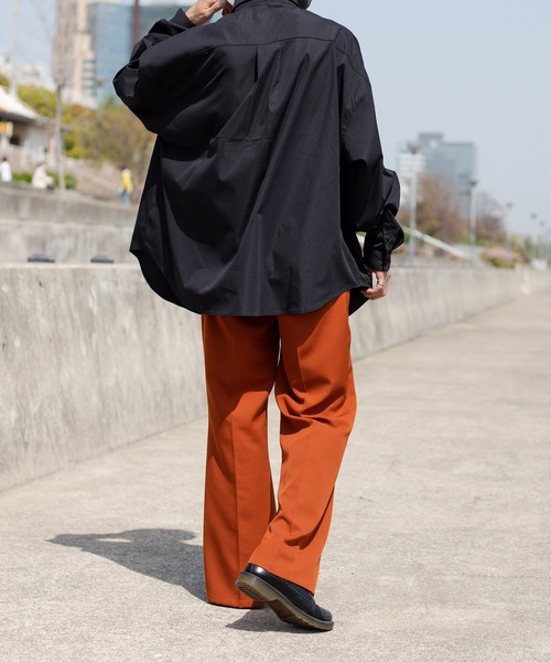 kutir（クティール）の「フラワー刺繍オーバーシャツ（シャツ/ブラウス・メンズ・ホワイト/ブラック/ライトグリーン・MEDIUM/LARGE）」の17枚目の写真