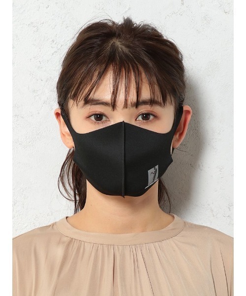 Perfect Suit FActory（パーフェクトスーツファクトリー）の「バンクシーマスク　ブラック　Flower（マスク・メンズ・ブラック・FREE）」の7枚目の写真