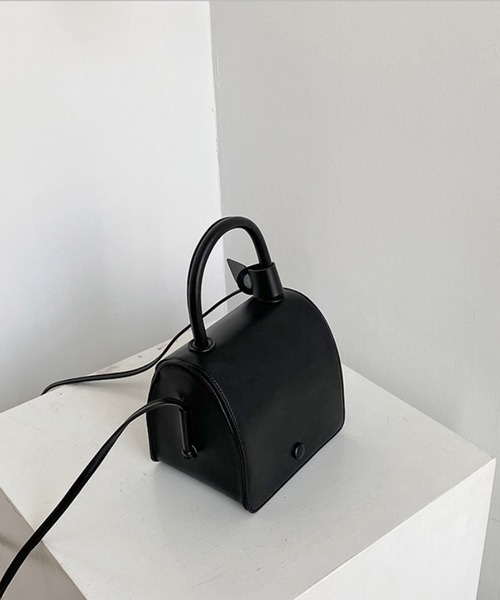 aimoha（アイモハ）の「箱型シンプルバッグ（ショルダーバッグ・レディース・ブラック/ベージュ/ブラウン/イエロー・FREE）」の13枚目の写真