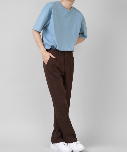 SPINNS（スピンズ）の「【ゆったりシルエット】オーバーサイズCOOL 半袖Tシャツ（Tシャツ/カットソー・メンズ・ブラック/オフホワイト/チャコール/ダークブルー・M/L）」の8枚目の写真