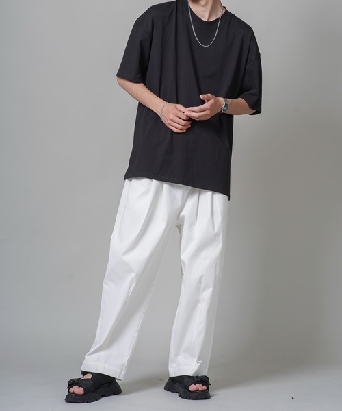 SPINNS（スピンズ）の「【ゆったりシルエット】オーバーサイズCOOL 半袖Tシャツ（Tシャツ/カットソー・メンズ・ブラック/オフホワイト/チャコール/ダークブルー・M/L）」の19枚目の写真