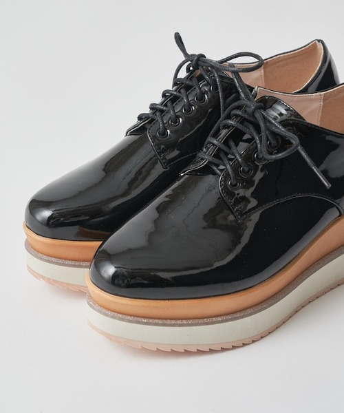 one after another NICE CLAUP（ワンアフターアナザーナイスクラップ）の「レースアップ厚底シューズ（その他シューズ・レディース・ブラック・SMALL/MEDIUM/LARGE）」の6枚目の写真