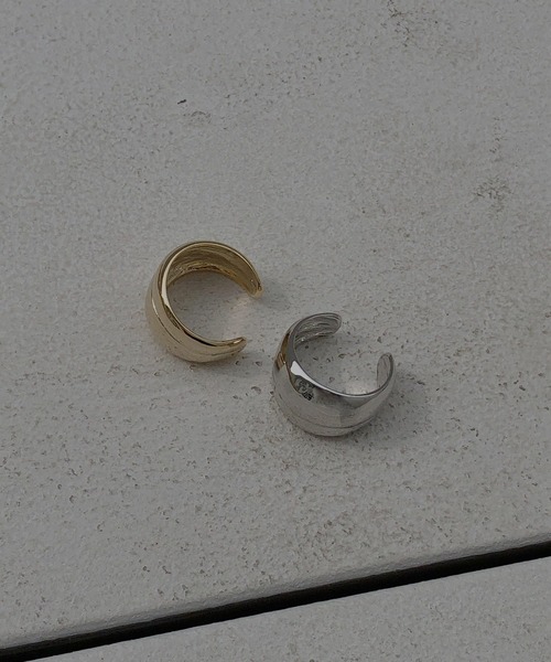 MIELI INVARIANT(ミエリインヴァリアント)の「Wide Form Ring(リング・レディース・ゴールド/シルバー・FREE)」の3枚目の写真