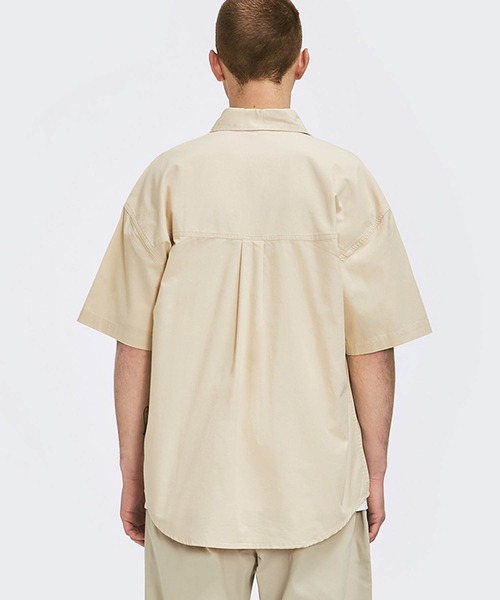 INFLATION（インフレーション）の「INFLATION(インフレーション)ハーフスリーブコットンシャツ（シャツ/ブラウス・メンズ・ブラック/グリーン/グレー/オフホワイト/ホワイト/ブルー・M/XL/L）」の7枚目の写真