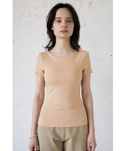 SLY（スライ）の「Sly Skin BACK OPEN/CUP IN T/SH バックオープン カップイン Tシャツ（ルームウェア/パジャマ・レディース・アイボリー/オレンジ系その他/ブラック・2/1）」の19枚目の写真