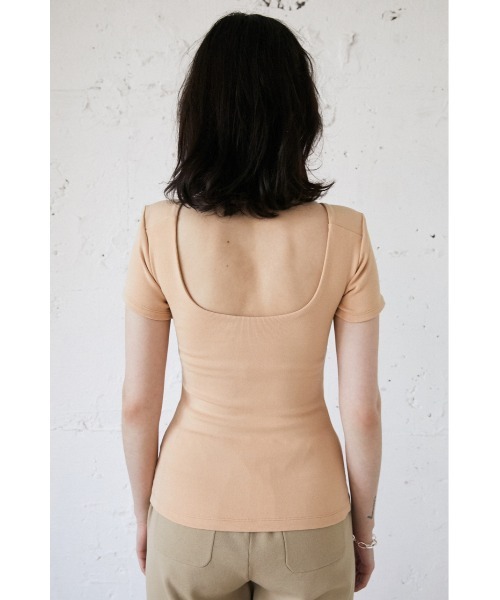 SLY（スライ）の「Sly Skin BACK OPEN/CUP IN T/SH バックオープン カップイン Tシャツ（ルームウェア/パジャマ・レディース・アイボリー/オレンジ系その他/ブラック・2/1）」の21枚目の写真