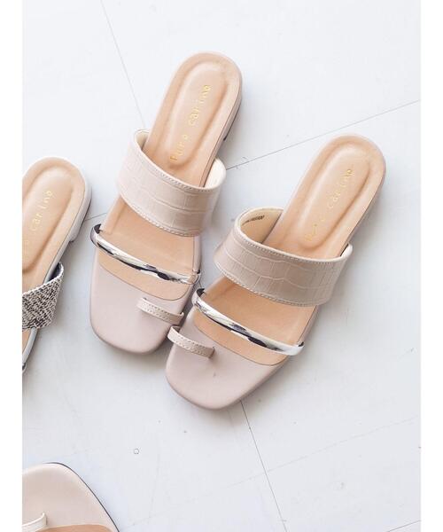 Green　Parks（グリーンパークス）の「・メタリックアクセントサンダル＊（サンダル・レディース・アイボリー/グレイッシュベージュ/ブラック/パイソン・L/M）」の20枚目の写真