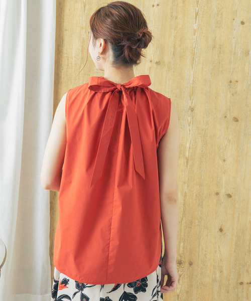 URBAN RESEARCH ROSSO WOMEN（アーバンリサーチ　ロッソ）の「バックリボンギャザーブラウス（シャツ/ブラウス・レディース・チャコールグレー/オレンジ/ライトベージュ・FREE）」の6枚目の写真