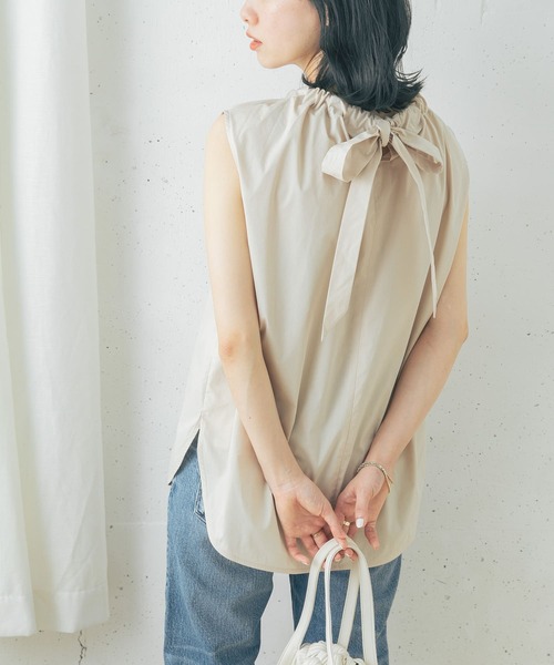 URBAN RESEARCH ROSSO WOMEN（アーバンリサーチ　ロッソ）の「バックリボンギャザーブラウス（シャツ/ブラウス・レディース・チャコールグレー/オレンジ/ライトベージュ・FREE）」の10枚目の写真