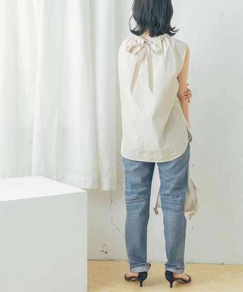 URBAN RESEARCH ROSSO WOMEN（アーバンリサーチ　ロッソ）の「バックリボンギャザーブラウス（シャツ/ブラウス・レディース・チャコールグレー/オレンジ/ライトベージュ・FREE）」の13枚目の写真