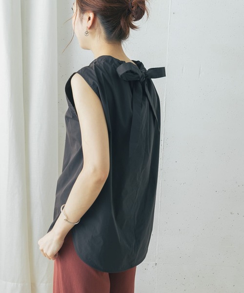 URBAN RESEARCH ROSSO WOMEN（アーバンリサーチ　ロッソ）の「バックリボンギャザーブラウス（シャツ/ブラウス・レディース・チャコールグレー/オレンジ/ライトベージュ・FREE）」の14枚目の写真