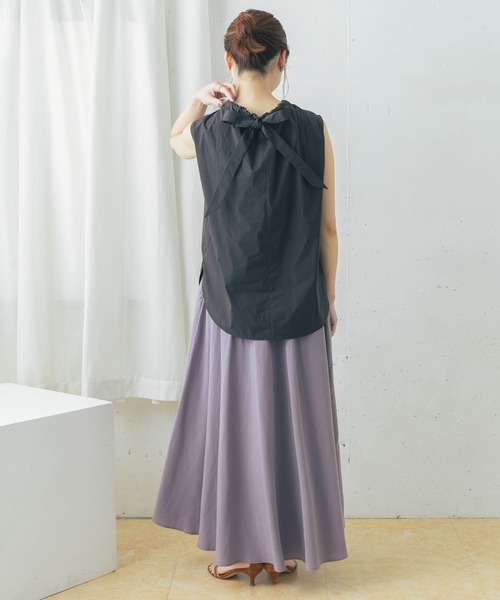 URBAN RESEARCH ROSSO WOMEN（アーバンリサーチ　ロッソ）の「バックリボンギャザーブラウス（シャツ/ブラウス・レディース・チャコールグレー/オレンジ/ライトベージュ・FREE）」の19枚目の写真