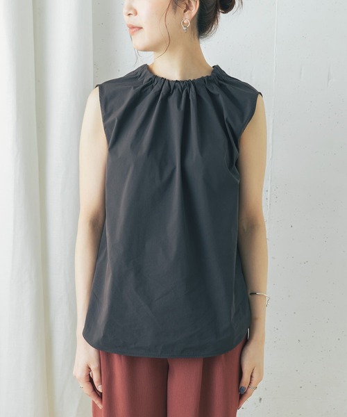 URBAN RESEARCH ROSSO WOMEN（アーバンリサーチ　ロッソ）の「バックリボンギャザーブラウス（シャツ/ブラウス・レディース・チャコールグレー/オレンジ/ライトベージュ・FREE）」の22枚目の写真