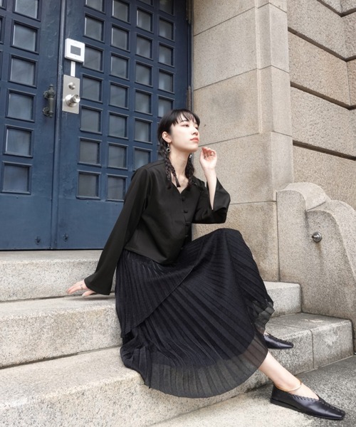 anown(アノン)の「ハートネックショート丈ジャケット【コンテンポラリーダンサー水村里奈×anown 限定コラボ】(ノーカラージャケット・レディース・ブラック/ブラウン/カーキ・FREE)」の15枚目の写真