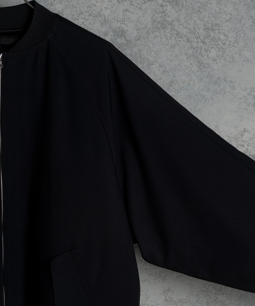 KUUUPY（クーピー）の「Padding MA-1 / 中綿MA-1（MA-1・メンズ・ブラック・SMALL/MEDIUM/LARGE）」の5枚目の写真