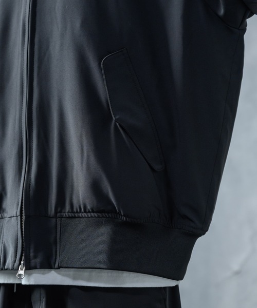 KUUUPY（クーピー）の「Padding MA-1 / 中綿MA-1（MA-1・メンズ・ブラック・SMALL/MEDIUM/LARGE）」の17枚目の写真