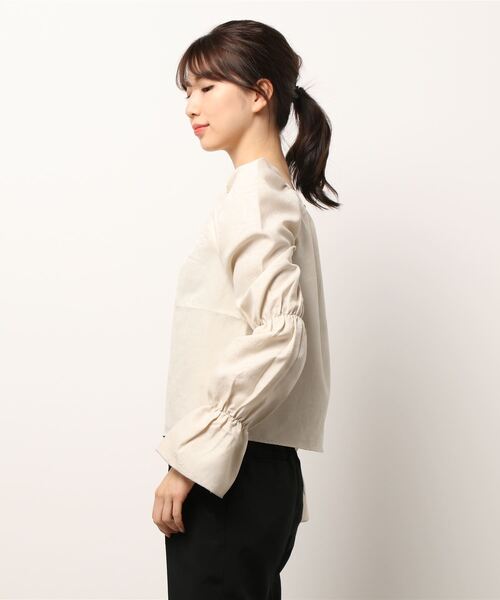 ANDGEEBEE（アンジービー）の「ジャガードパフスリーブトップス（その他トップス・レディース・ベージュ/ブラック・MEDIUM）」の9枚目の写真