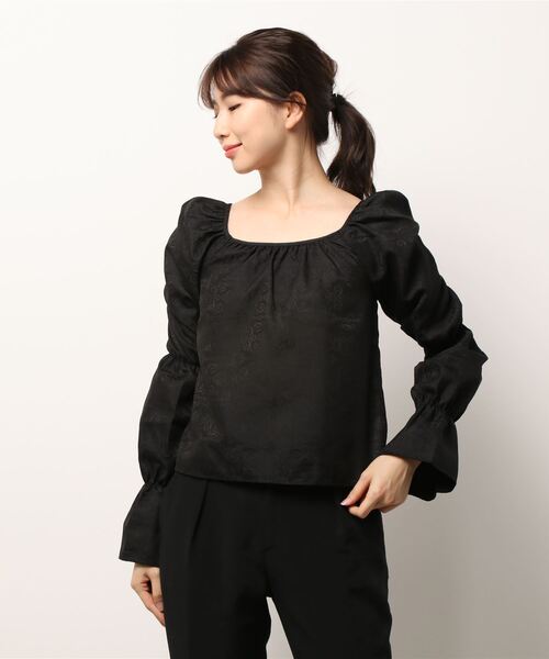 ANDGEEBEE（アンジービー）の「ジャガードパフスリーブトップス（その他トップス・レディース・ベージュ/ブラック・MEDIUM）」の7枚目の写真