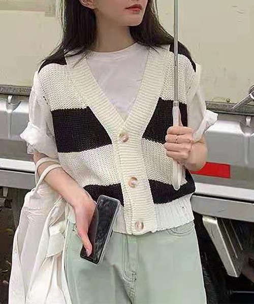 MAISON DE THERESE(メゾン ド テレーズ)の「バイカラー Vネックニットベスト(ベスト・レディース・グリーン/ブラック・FREE)」の20枚目の写真