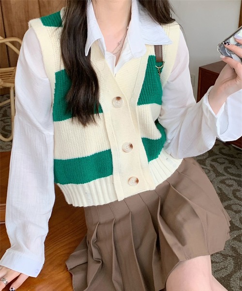 MAISON DE THERESE(メゾン ド テレーズ)の「バイカラー Vネックニットベスト(ベスト・レディース・グリーン/ブラック・FREE)」の15枚目の写真