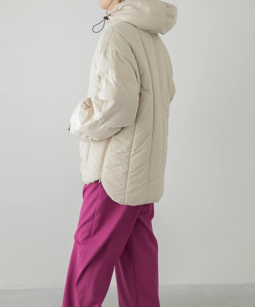 LAATO（ラート）の「SNOWMAN PULL OVER（ダウンジャケット/コート・レディース・オフホワイト/グリーン・FREE）」の16枚目の写真