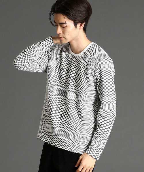 NICOLE CLUB FOR MEN（ニコルクラブフォーメン）の「【21年モデル】ジオメトリックブリスタージャカードカットソー（Tシャツ/カットソー・メンズ・ブラック系その他/オフホワイト/レッド系その他/ブラック/ホワイト系その他・LARGE/X-LARGE/MEDIUM）」の3枚目の写真