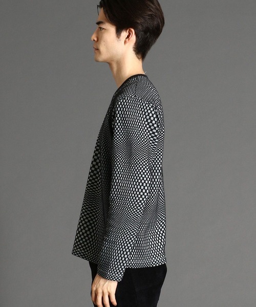 NICOLE CLUB FOR MEN（ニコルクラブフォーメン）の「【21年モデル】ジオメトリックブリスタージャカードカットソー（Tシャツ/カットソー・メンズ・ブラック系その他/オフホワイト/レッド系その他/ブラック/ホワイト系その他・LARGE/X-LARGE/MEDIUM）」の9枚目の写真